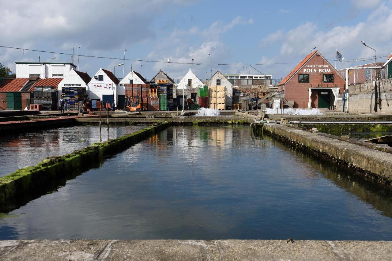 Vakantiehuis Aan Het Veerse Meer Kortgene Bagian luar foto